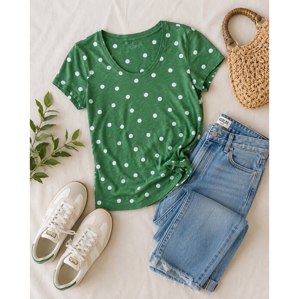 Loft Outlet Polka Dot T-Shirt S Green Short Sleeve Scoop Neck Classic